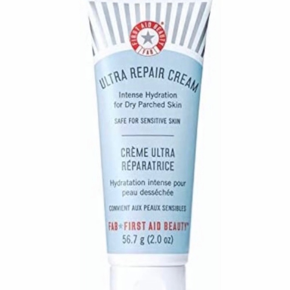 ✨NEW!✨ 🧖‍♀️ First Aid beauty ultra repair cream + cle de peau sample cream! 🧖‍♀️